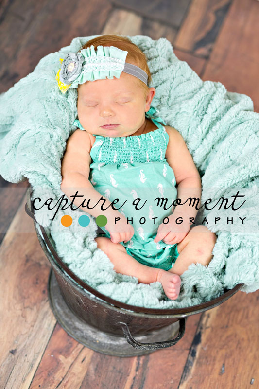 Addie | Newborn Photography | TrenumAbby_Newborn-187-Edit.jpg