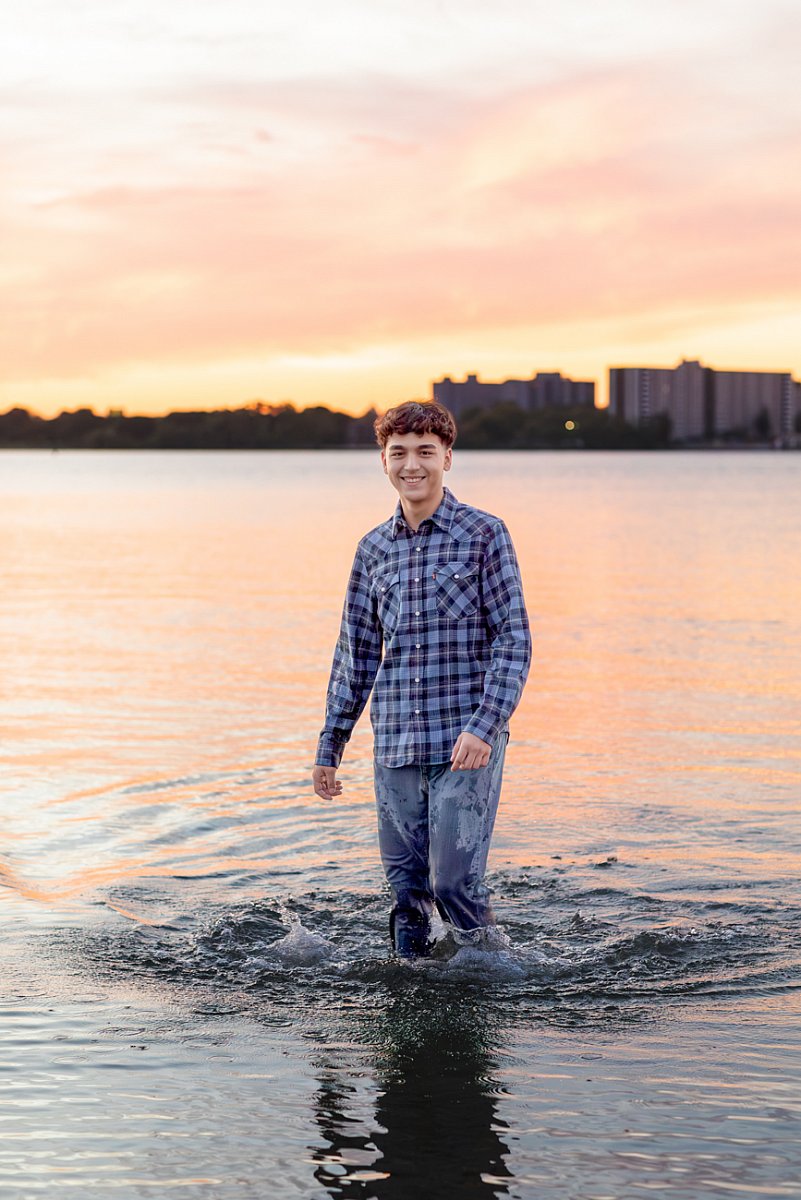 High school senior portrait at Belle Isle Detroit